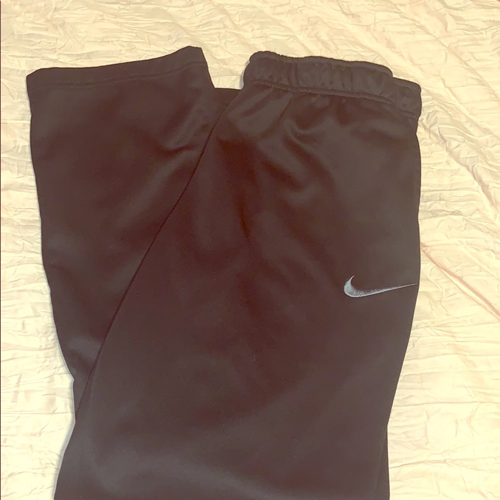 Men’s Nike dri fit pants size L